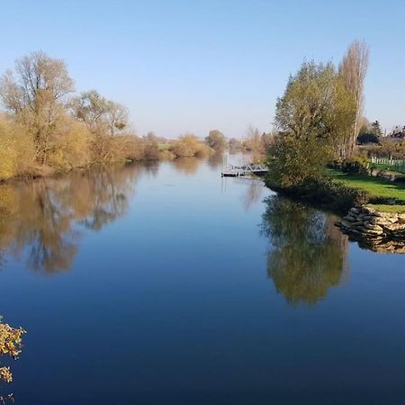 فيلا Ferme Cosy Et Paisible Au Bord De L'Eure Criquebeuf-sur-Seine المظهر الخارجي الصورة